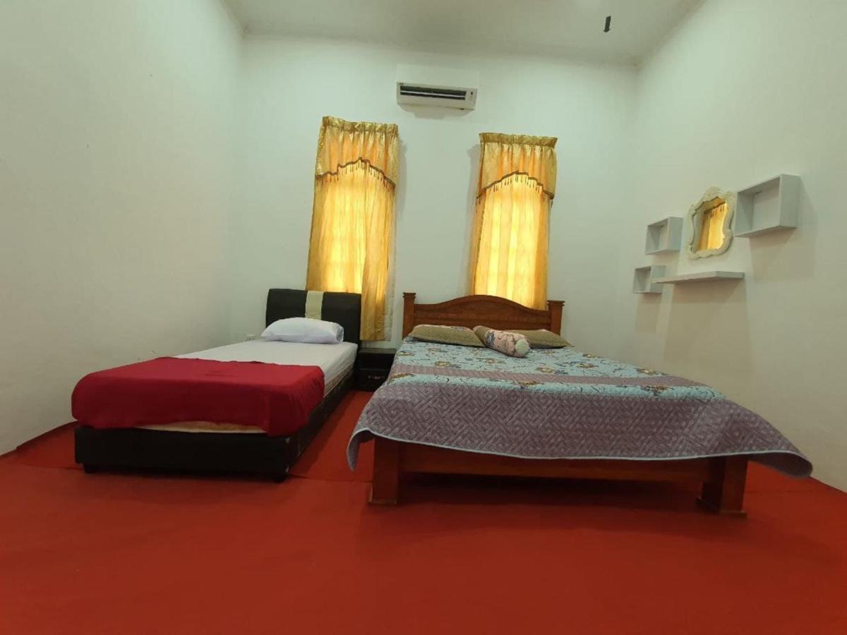 Oyo 90404 Hotel Z Dirgahayu 313 Pasir Mas Zewnętrze zdjęcie