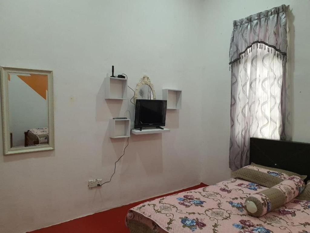 Oyo 90404 Hotel Z Dirgahayu 313 Pasir Mas Zewnętrze zdjęcie